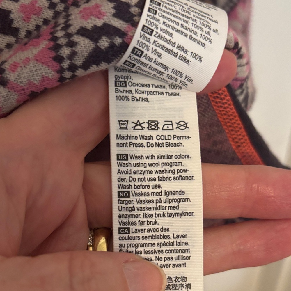 Kari Traa Pink and Black Wool Patterned Half-Zip Hoodie - Picture 4 of 10